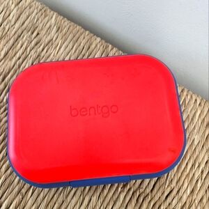 Bentgo kids snack compartment